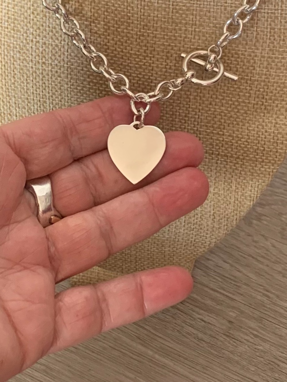 Unbranded SS Chunky Chain Necklace Featuring T-bar Toggle And Heart Tag Pendant - Picture 8 of 8